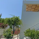 Kristallia Apartment With View - Kattavia